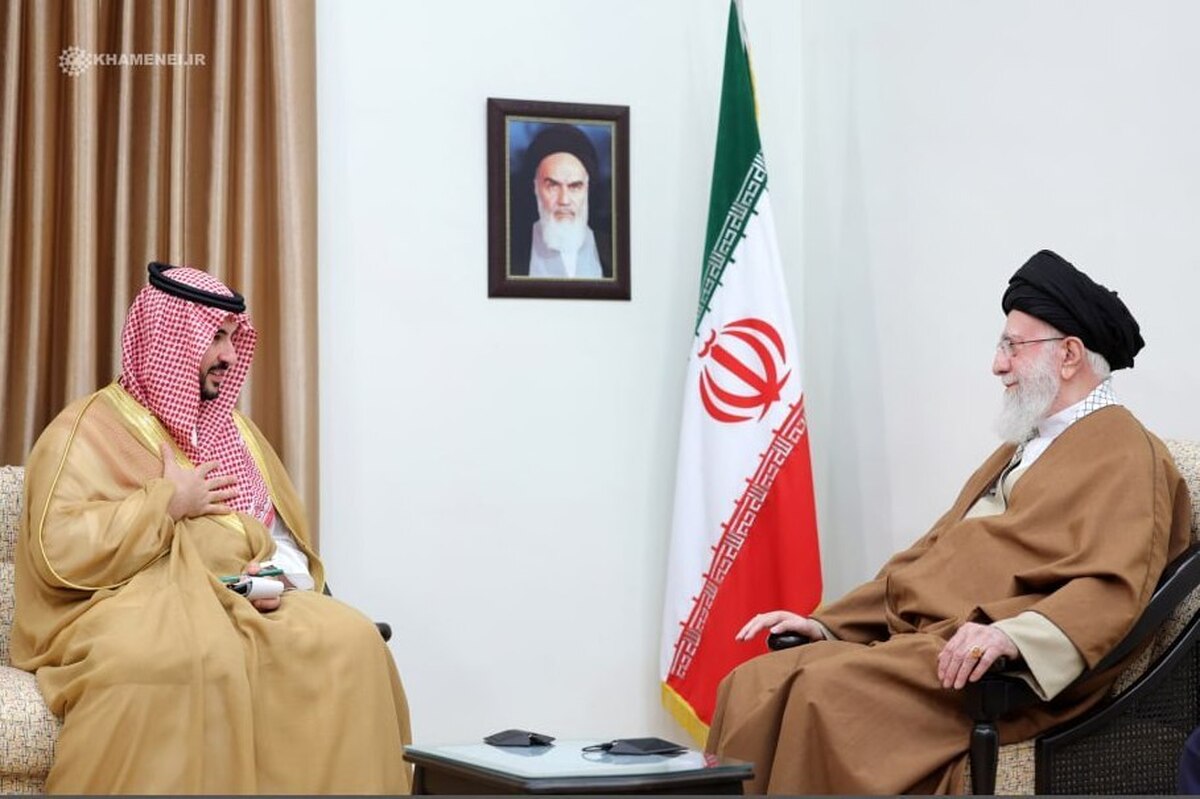 رهبر انقلاب پس از دریافت پیام پادشاه عربستان: دو کشور می‌توانند تکمیل‌کننده یکدیگر باشند