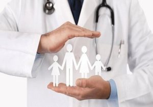 پزشک خانواده، راهکار کلیدی مهار تقاضاهای القایی