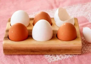 تخم مرغ باز هم گران شد؛ قیمت هر کیلو به ۵۲ هزار تومان رسید