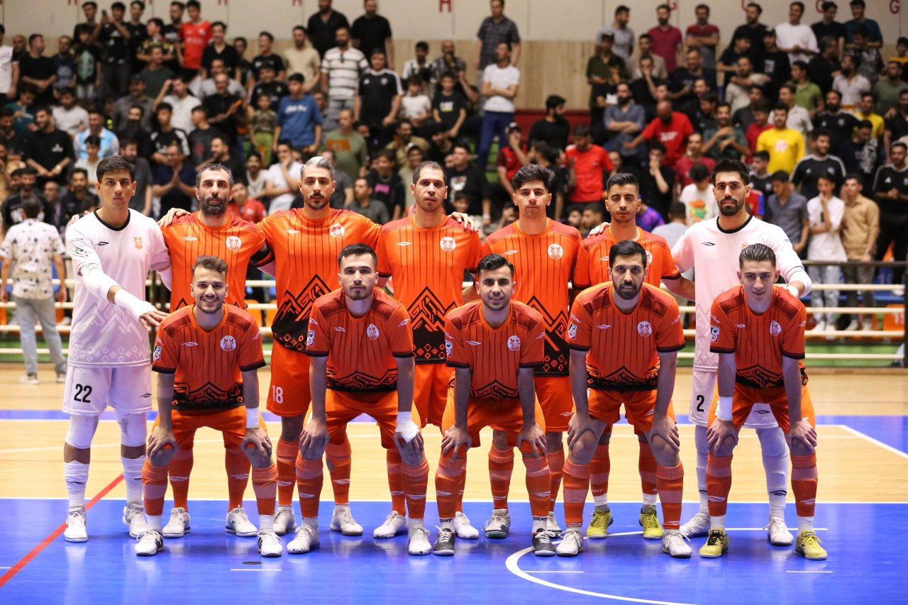 مس همچنان می تازد