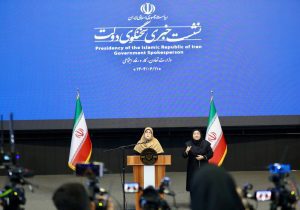 مهاجرانی: صدور گواهینامه موتور برای بانوان منعی ندارد