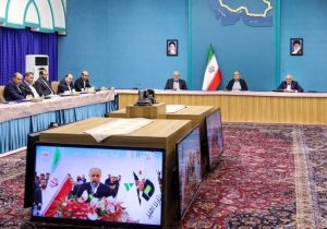 پزشکیان: نیروگاه‌های خورشیدی در یک سال به بهره‌برداری می‌رسند