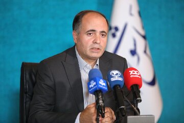 استقبال گرم کشاورزان بستان‌آباد از وزیر جهاد کشاورزی