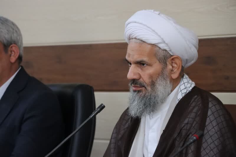 حاجی‌زاده: امر به معروف از مسئولان آغاز شود
