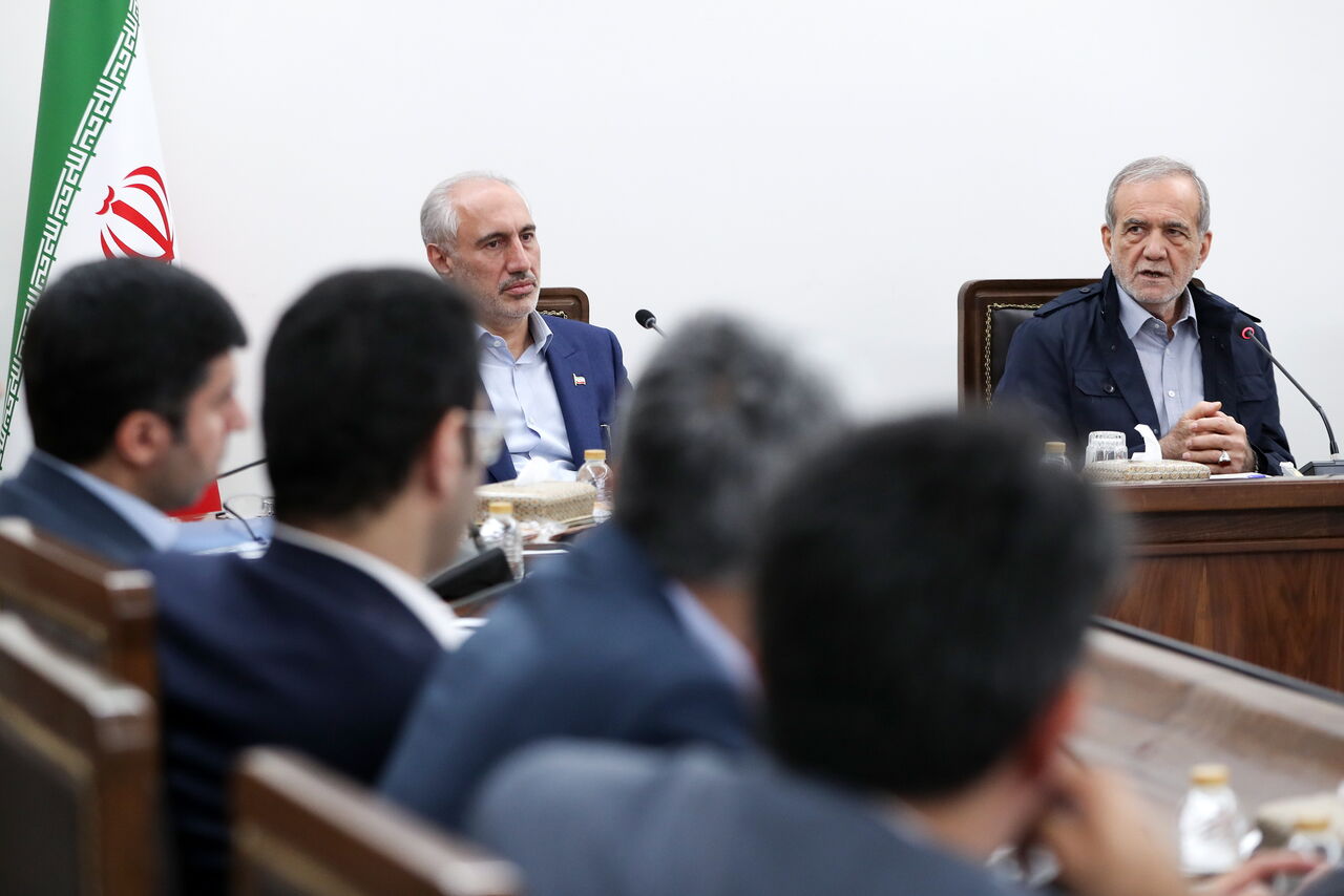 پزشکیان: همه دستگاه‌ها برای رفع ناترازی انرژی دغدغه‌مند باشند