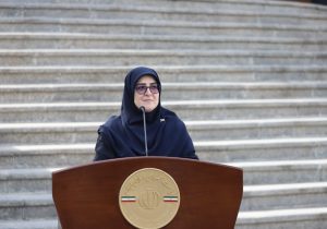 مهاجرانی: سهمیه ۶۰ و ۱۰۰ لیتری بنزین بدون تغییر می‌ماند