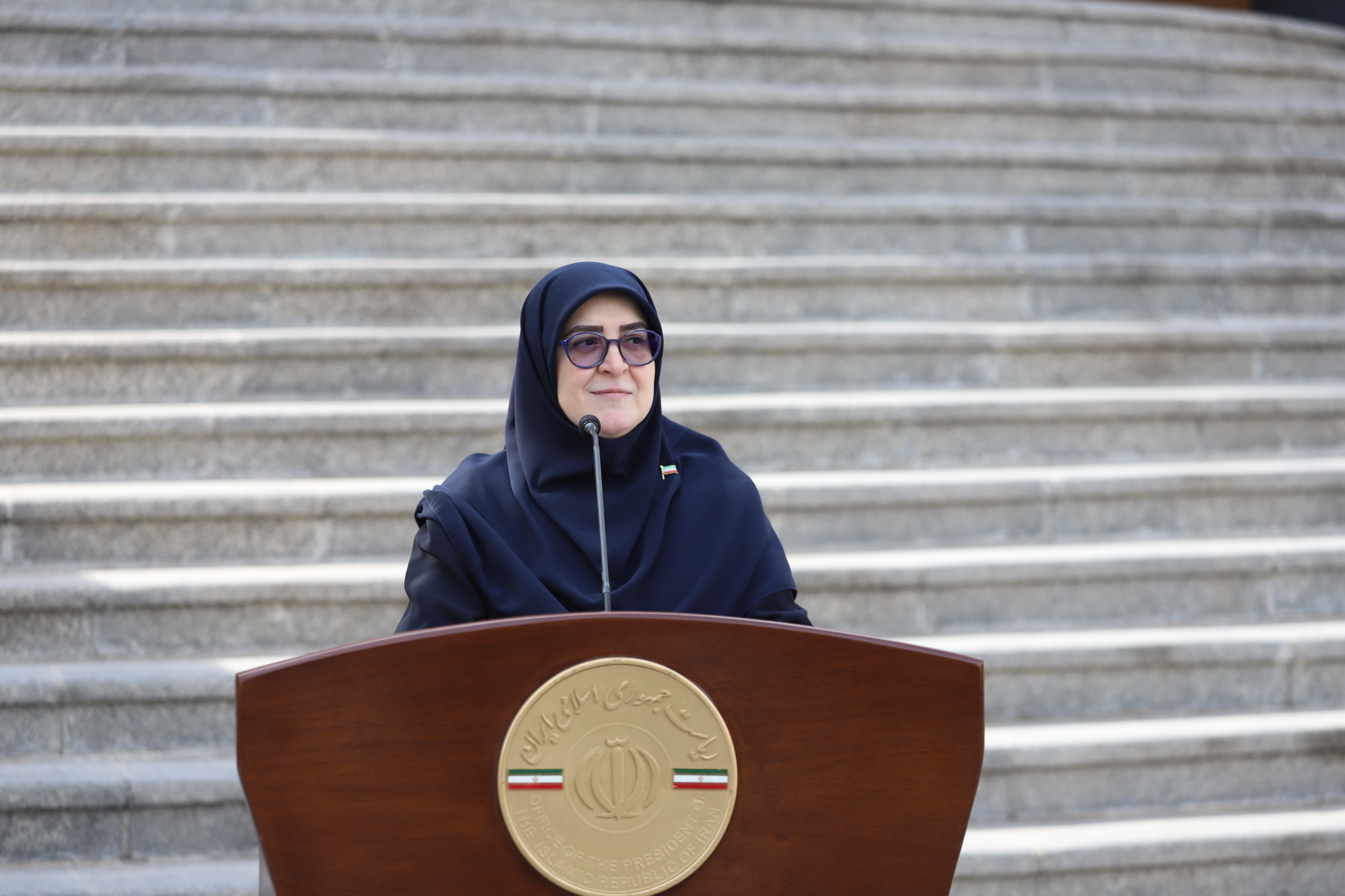 مهاجرانی: سهمیه ۶۰ و ۱۰۰ لیتری بنزین بدون تغییر می‌ماند