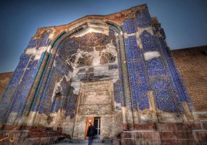 جشن شکوه فیروزه‌ای در تبریز؛ مسجد کبود، شاهکار جهانی پیش از کشف آمریکا