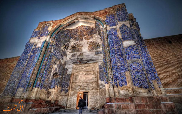 جشن شکوه فیروزه‌ای در تبریز؛ مسجد کبود، شاهکار جهانی پیش از کشف آمریکا