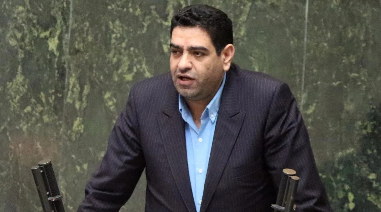 بیگدلی: زنجان زیر فشار کم‌آبی، طرح‌های نیمه‌تمام و آموزش ناکارآمد خاک می‌خورد
