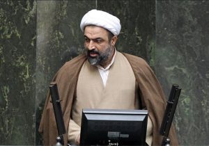 رسایی: فرزند آقای عارف تابعیت آلمان دارد؛ ادامه مسئولیت ایشان غیرقانونی است