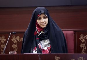 فقط زندان رفتن با پابند الکترونیکی جایگزین می‌شود