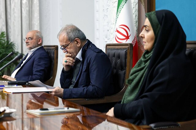 پزشکیان: ظرفیت قطارهای حومه تهران به ۱۶۰ میلیون نفر-سفر در سال می‌رسد