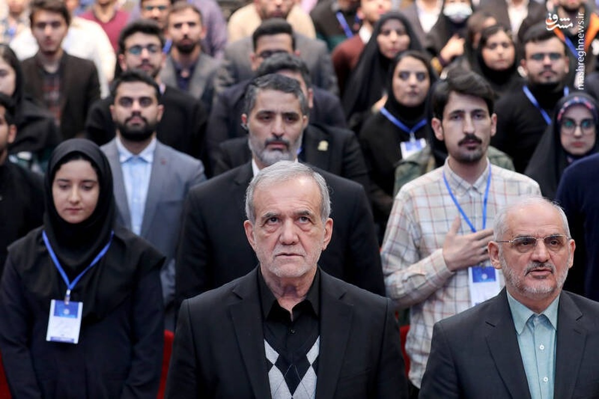 پزشکیان: همه در مشکلات امروز کشور مقصریم؛ باید با مردم شفاف و پاسخگو باشیم