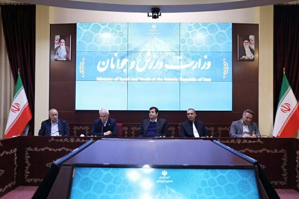 بیانیه هیأت‌ مدیره تراکتور پس از حواشی اخیر فوتبال؛ تأکید بر برخورد قاطع با شعارهای قومیتی و ساختارشکن