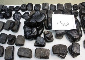کشف ۱۰ کیلوگرم تریاک و دستگیری ۲ متهم در میاندوآب