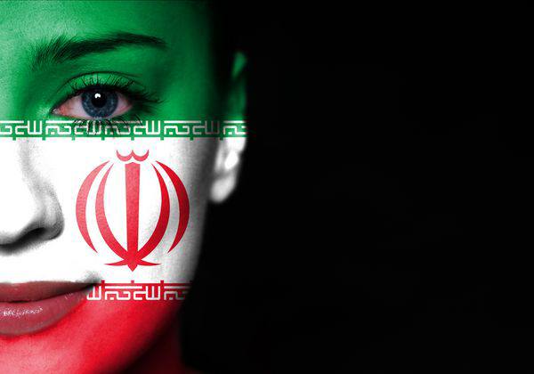 بهروز آذر: ۲۸ معاون وزیر زن داریم؛ سیاه‌نمایی‌ها واقعیت پیشرفت زنان ایران را پنهان کرده است
