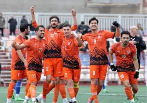 برد خارج از خانه مس سونگون مقابل هوادار