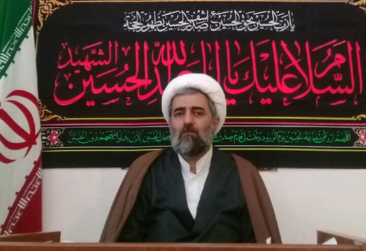 فاضل: دشمن به دنبال جدا کردن نسل جدید ایران از هویت ملی و دینی است