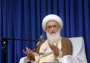 آیت‌الله نوری همدانی: مردم از گرانی و سختی معیشت به ستوه آمده‌اند