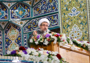 امام جمعه تبریز: وعده های مسئولین عملی شود