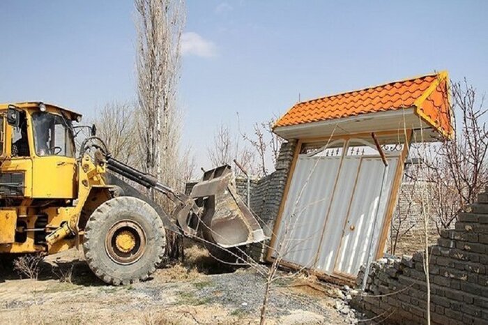 قلع و قمع ساخت و ساز های غیر مجاز در باسمنج تبریز