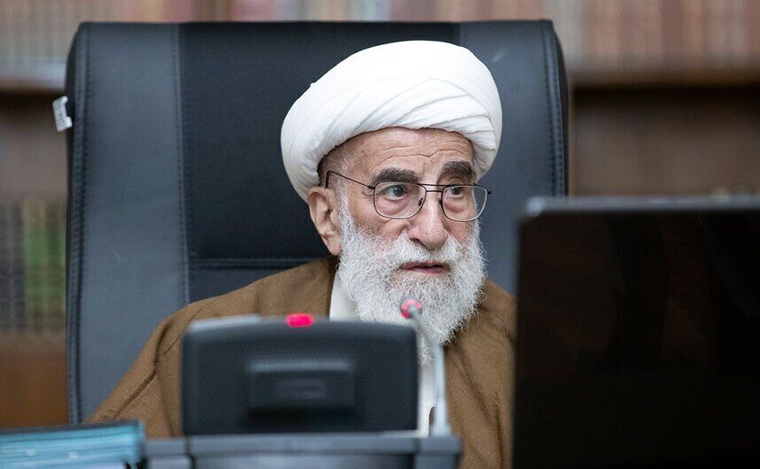 آیت‌الله جنتی: ادعای دلسوزی آمریکا و رژیم صهیونیستی ریاکارانه است