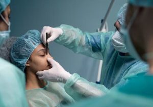هشدار نظام پزشکی؛ در دام تبلیغات فریبنده جراحی زیبایی نیفتید