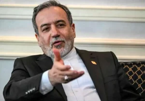 عراقچی: دیپلماسی تنها راه حل نگرانی‌های هسته‌ای آمریکاست؛ توافقی بهتر از ۲۰۱۵ در دسترس است