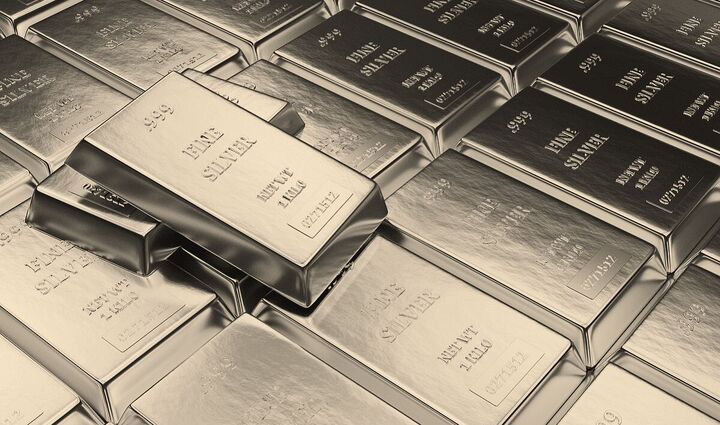 بازدهی منفی صندوق‌های نقره در سایه تخلیه حباب قیمتی؛ نقران کمترین افت را ثبت کرد