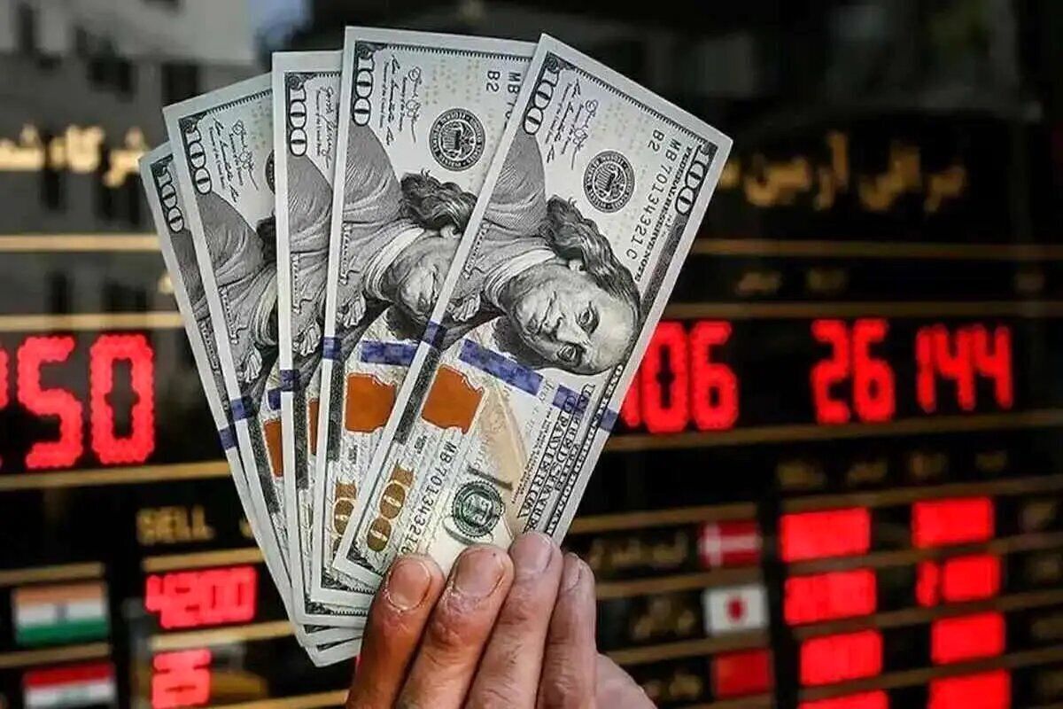 قیمت دلار یکشنبه 3 اسفند 1404