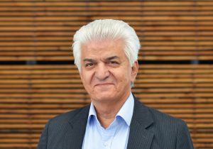 زیان انباشته خودروسازان و شکاف ۶۶۰ همتی قیمت کارخانه و بازار