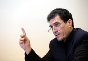 فیروزآبادی: اگر جنگ شود، تنگه هرمز بسته خواهد شد