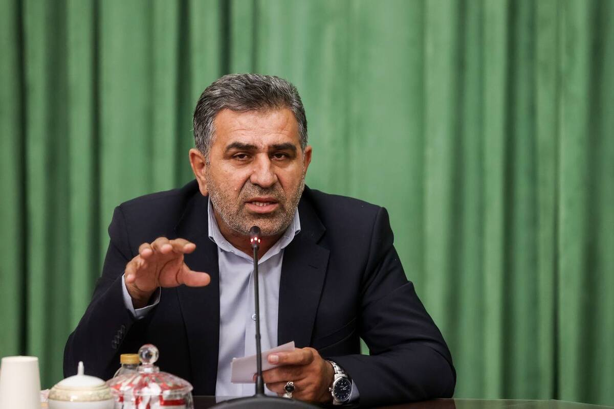 بابایی کارنامی: برخی سفرهای خارجی مدیران در ماه‌های اخیر مشکوک است