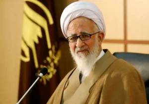 آیت‌الله جوادی آملی: راهپیمایی ۲۲ بهمن بهترین حمایت از نظام است