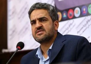 بخشی دستجردی: بانک‌ها عملاً به اقتصاد کشور کمکی نمی‌کنند