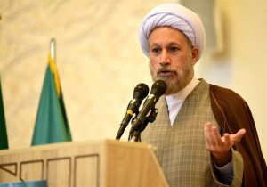 امام جمعه شیراز: مذاکره باید «اتمام حجت» باشد؛ مؤمنان نباید از مرگ هراس داشته باشند