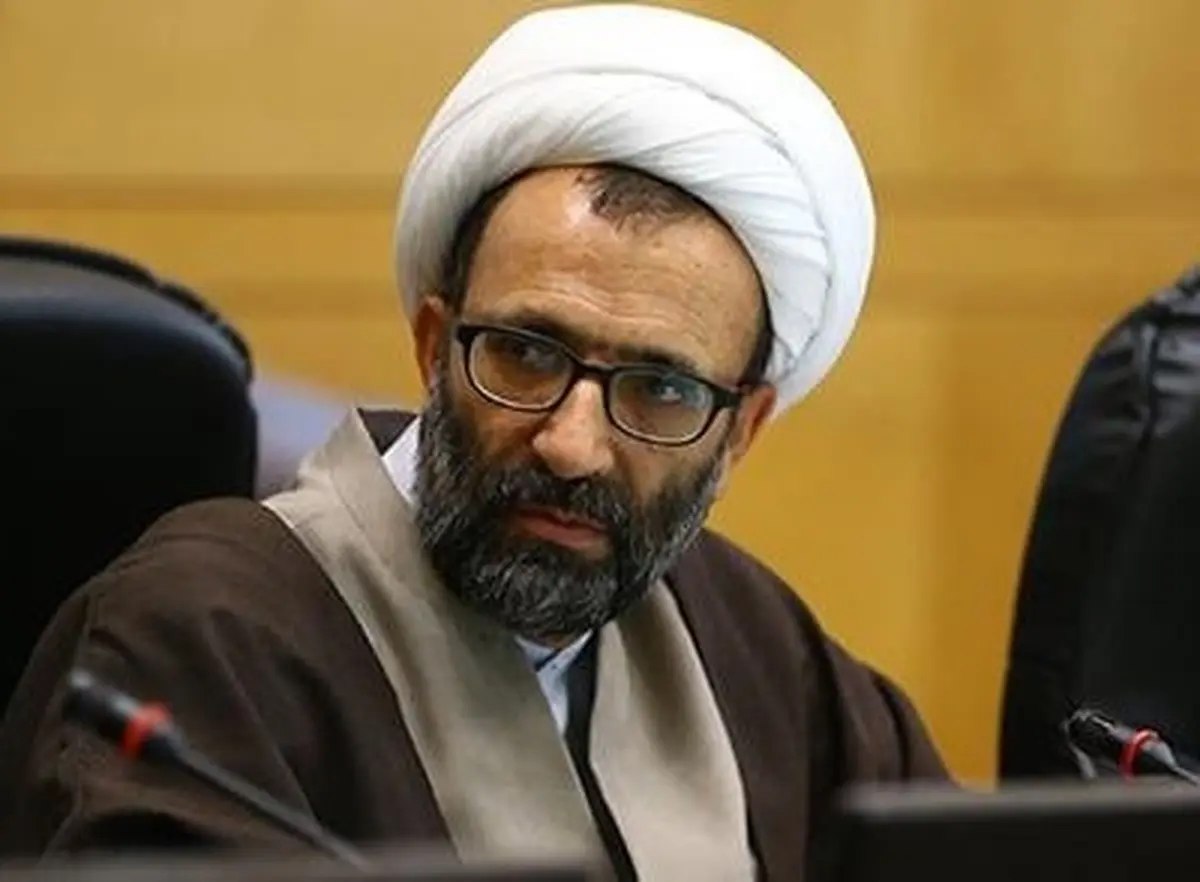 علیرضا سلیمی : دولت اگر آلزایمر دارد، درمانش کند