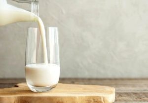 افزایش ۱۶۳ درصدی قیمت شیر خام در ۱۰ ماه؛ هر بطری شیر ۷۰ هزار تومان شد