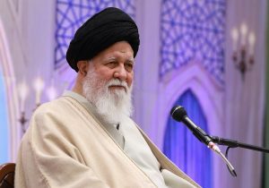 «پرچم‌جمهوری اسلامی را آتش می‌زنند؛ دانشگاه را به خاطر چند عنصر ناپاک مجازی نکنید»