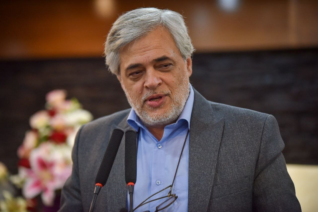 مهاجری: نرفتن پای مذاکره، تسلیم بزرگ‌تری است