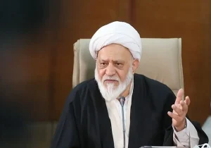 مصباحی‌مقدم: حدود ۷۰ میلیارد دلار ارز و طلای خانگی در اختیار مردم است
