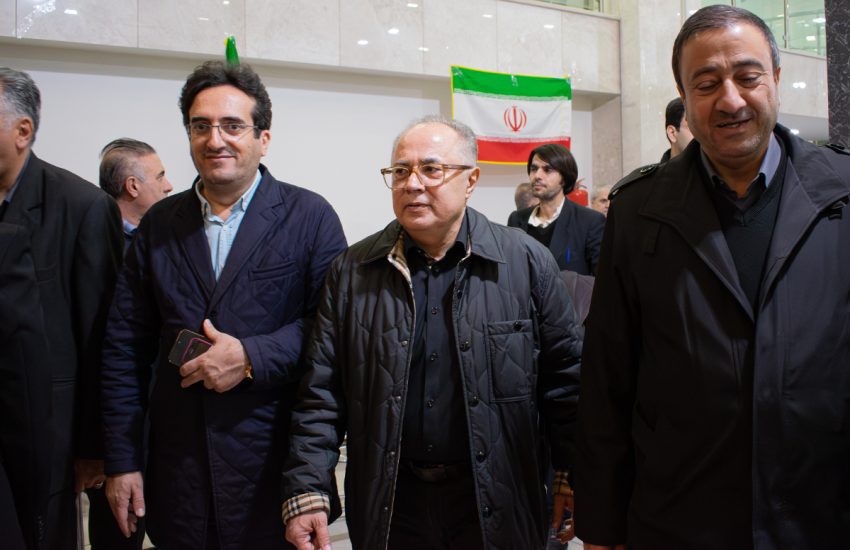 گزارش تصویری؛ استقبال کم‌نظیر تبریزی‌ها از دیدار مردمی با دکتر شهرام دبیری