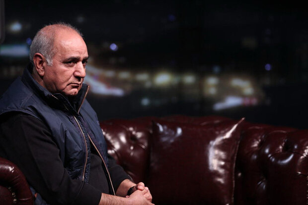 پرویز پرستویی: «به‌خاطر ایران سکوت نکنید»