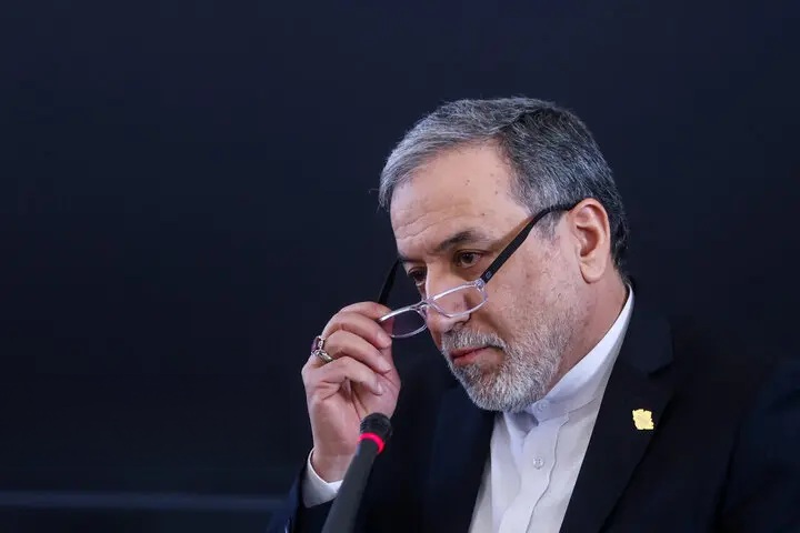 عراقچی به سخنان و تهدیدات ترامپ واکنش داد