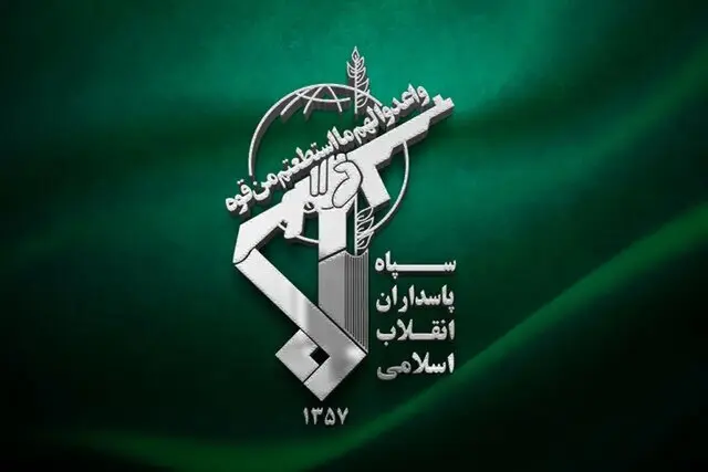 نفتکش متخلف هدف نیروی دریایی سپاه قرار گرفت