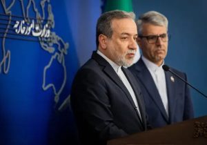 اظهارات عراقچی درباره تنگه هرمز و ادامه مقاومت