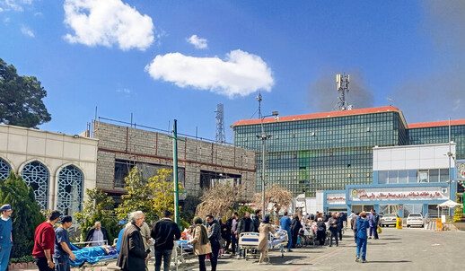 ونک تهران زیر آتش بمب و موشک؛ مورد حمله قرارگرفتن بیمارستان‌ها
