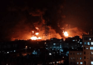 اصابت موشک؛ آتش‌سوزی انبار نفت شهران و ارتش کاملا مهار شد