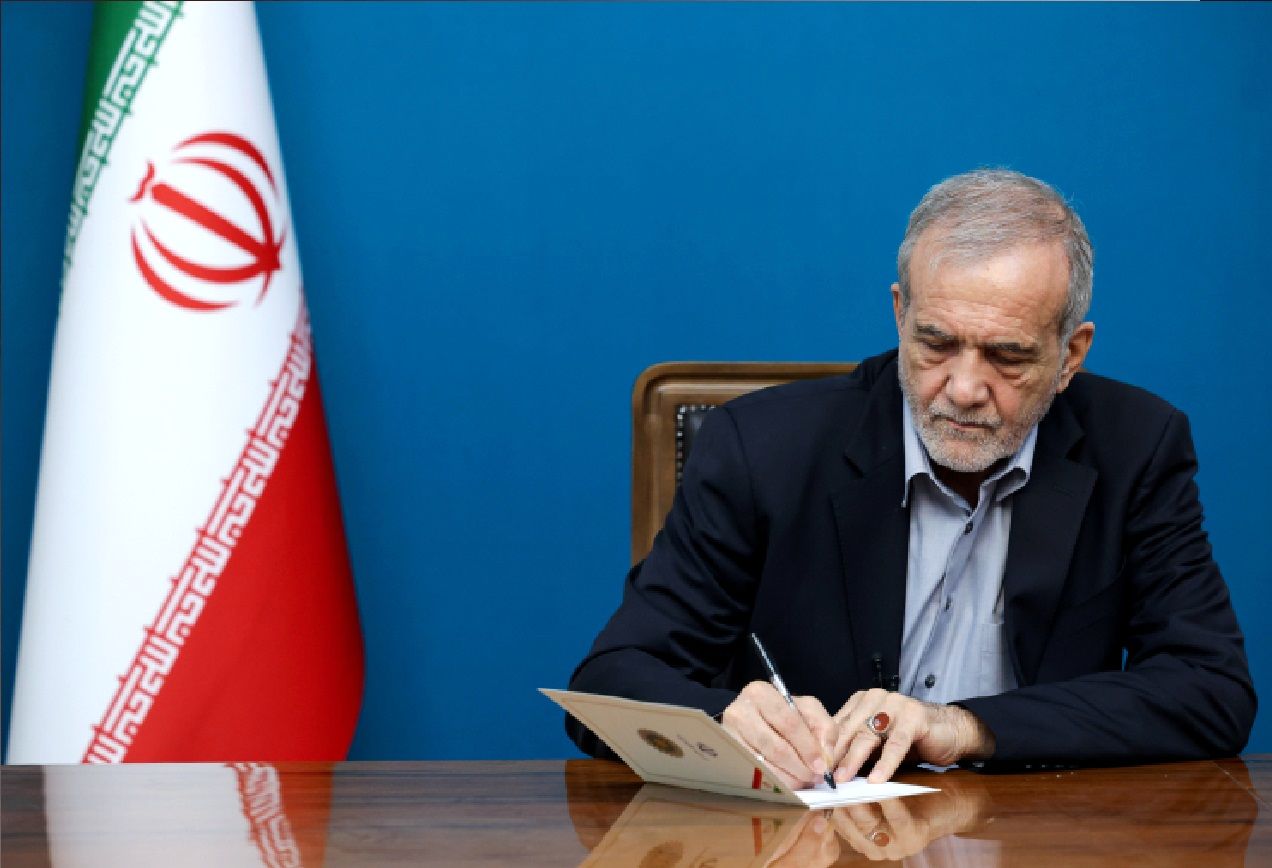 پزشکیان: فقدان دکتر علی لاریجانی ضایعه‌ای بزرگ است